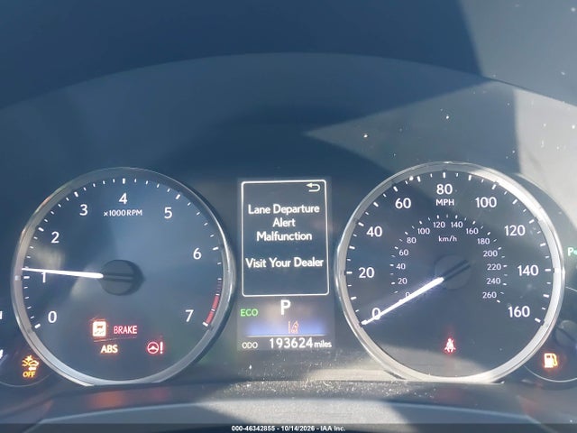 Lexus IS 300 2017 JTHCM1D29H5020859 Image 7