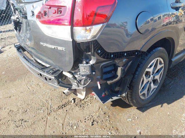 Продажа на аукционе авто 2024 Subaru Forester Premium, vin: JF2SKADC0RH467691, номер лота: 46342863