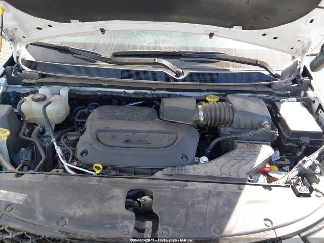 Chrysler Pacifica Limited 2025 2C4RC1GG3SR520340 Image 10