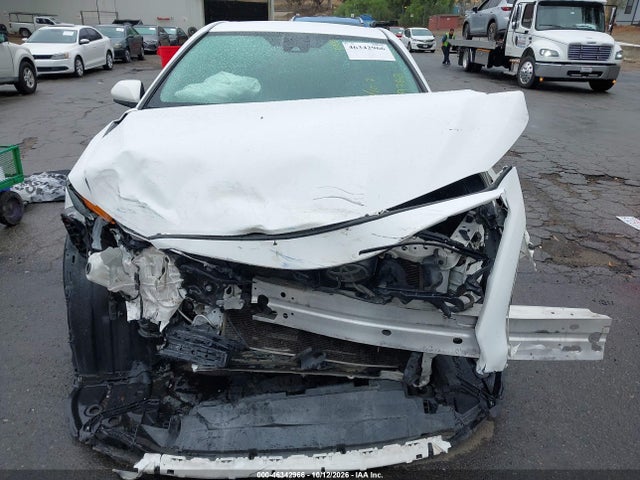Продажа на аукционе авто 2019 Toyota Camry Se, vin: 4T1B11HK2KU219762, номер лота: 46342966