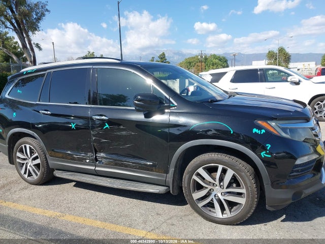Продажа на аукционе авто 2016 Honda Pilot Touring, vin: 5FNYF5H95GB041561, номер лота: 46342990