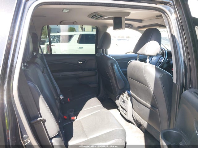 Продажа на аукционе авто 2016 Honda Pilot Touring, vin: 5FNYF5H95GB041561, номер лота: 46342990