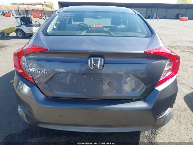 Продажа на аукционе авто 2018 Honda Civic Lx, vin: 2HGFC2F53JH510079, номер лота: 46342999