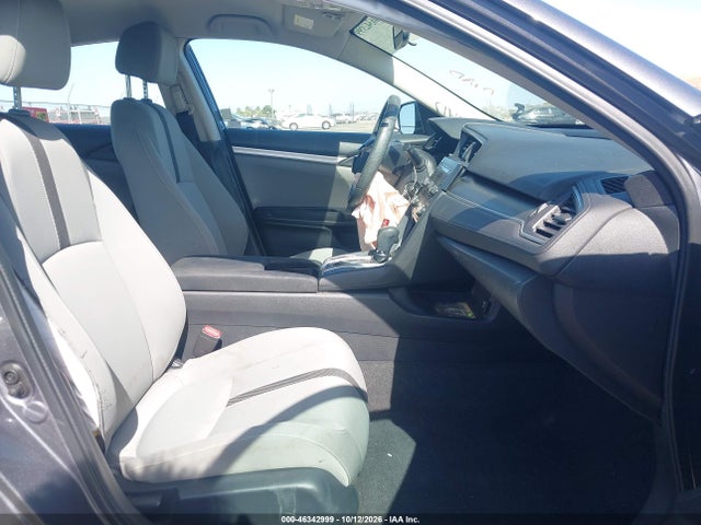 Продажа на аукционе авто 2018 Honda Civic Lx, vin: 2HGFC2F53JH510079, номер лота: 46342999