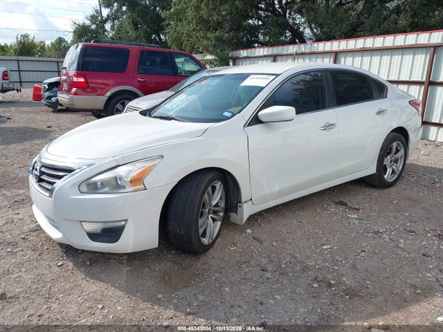 2015 Nissan Altima 2.5 S მანქანა იყიდება აუქციონზე, vin: 1N4AL3AP8FC249460, აუქციონის ნომერი: 46343004