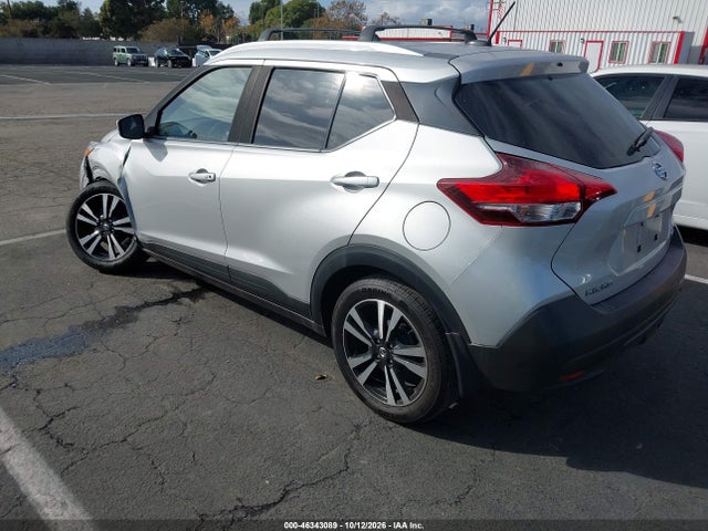 Aukcja sprzedaży 2018 Nissan Kicks Sv, vin: 3N1CP5CU3JL526702, numer aukcji: 46343089