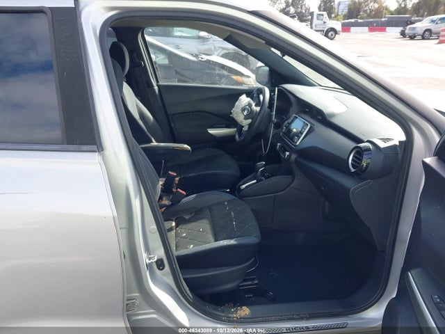 Aukcja sprzedaży 2018 Nissan Kicks Sv, vin: 3N1CP5CU3JL526702, numer aukcji: 46343089
