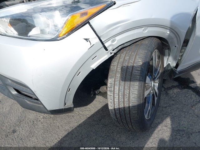 Aukcja sprzedaży 2018 Nissan Kicks Sv, vin: 3N1CP5CU3JL526702, numer aukcji: 46343089