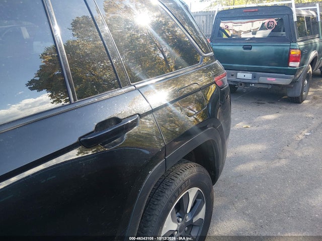 46343108 :رقم المزاد ، 1C4RJYB62R8516394 vin ، 2024 Jeep Grand Cherokee 4xe مزاد بيع