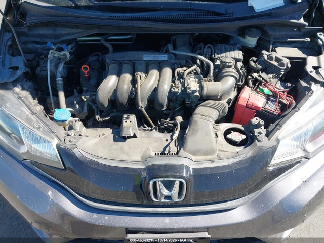 46343235 :رقم المزاد ، 3HGGK5G59HM714128 vin ، 2017 Honda Fit Lx مزاد بيع