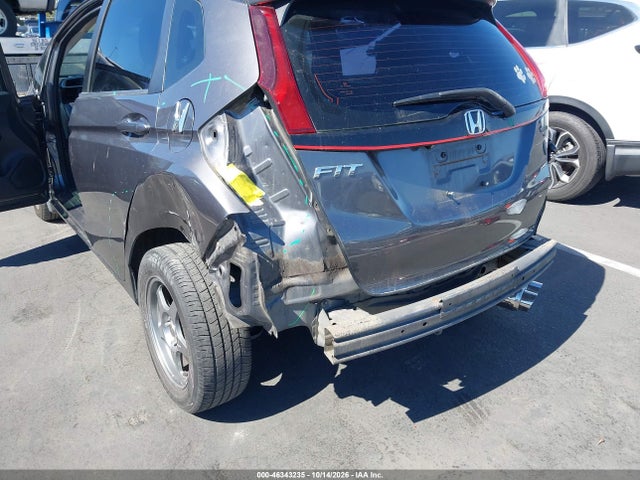 46343235 :رقم المزاد ، 3HGGK5G59HM714128 vin ، 2017 Honda Fit Lx مزاد بيع
