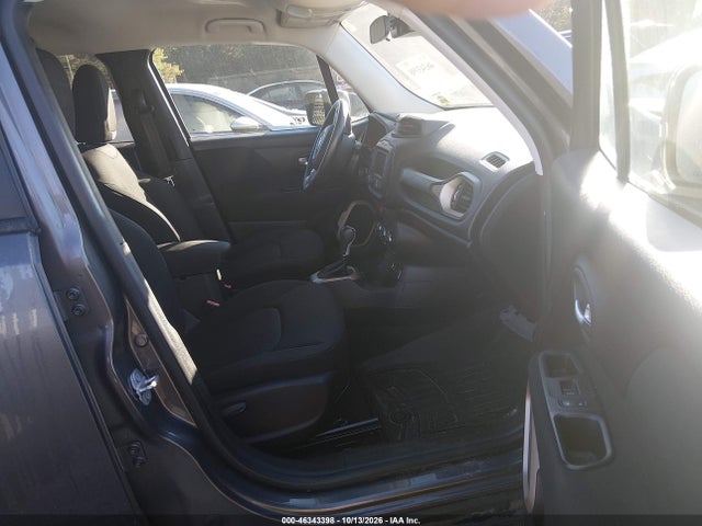 Продажа на аукционе авто 2017 Jeep Renegade Latitude Fwd, vin: ZACCJABB5HPE83084, номер лота: 46343398