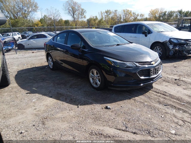 Aukcja sprzedaży 2017 Chevrolet Cruze Lt Auto, vin: 1G1BE5SMXH7180011, numer aukcji: 46343576