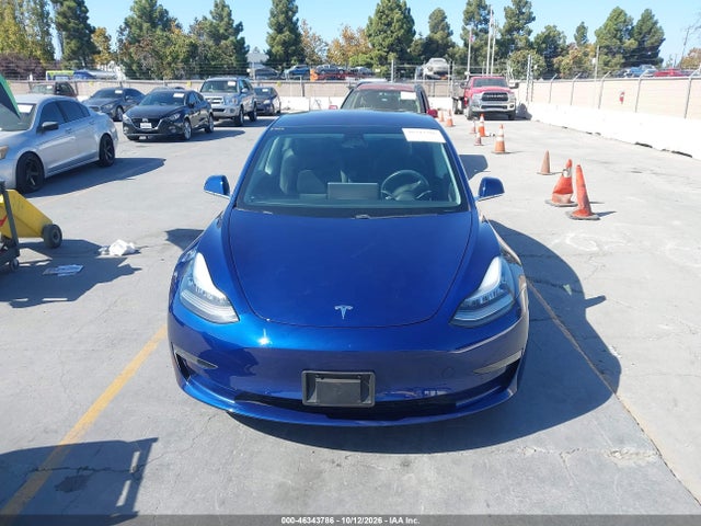 Продажа на аукционе авто 2018 Tesla Model 3 Long Range/mid Range, vin: 5YJ3E1EA3JF160706, номер лота: 46343786