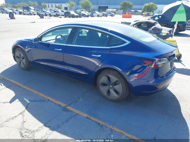 Продажа на аукционе авто 2018 Tesla Model 3 Long Range/mid Range, vin: 5YJ3E1EA3JF160706, номер лота: 46343786