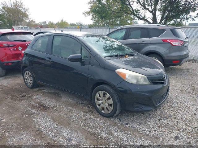 46343834 :رقم المزاد ، JTDJTUD37CD538053 vin ، 2012 Toyota Yaris مزاد بيع