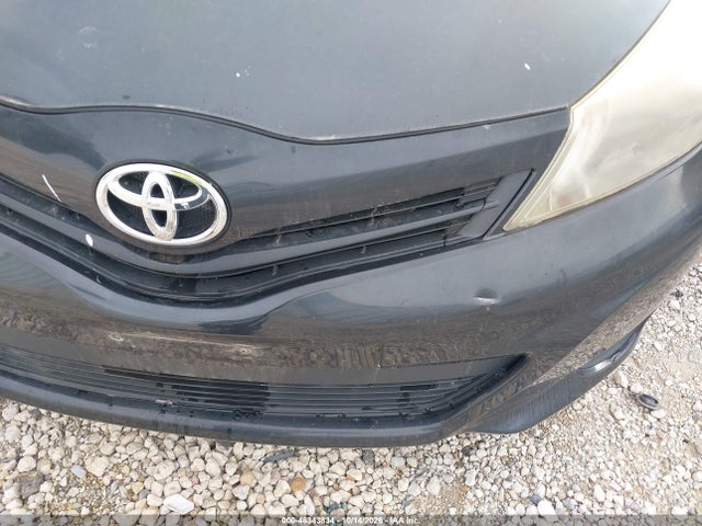 46343834 :رقم المزاد ، JTDJTUD37CD538053 vin ، 2012 Toyota Yaris مزاد بيع