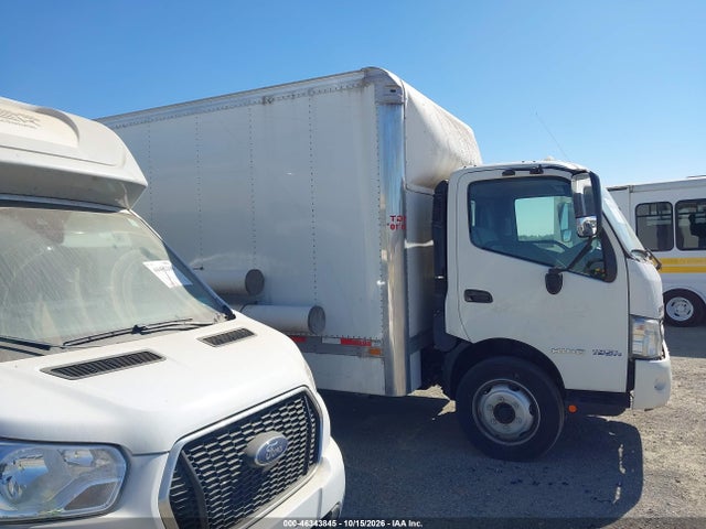 Hino 195 2015 JHHRPM2H5FK001216 Image 13