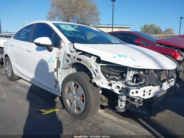 46343884 :رقم المزاد ، 1G1BC5SM7J7123034 vin ، 2018 Chevrolet Cruze Ls Auto مزاد بيع