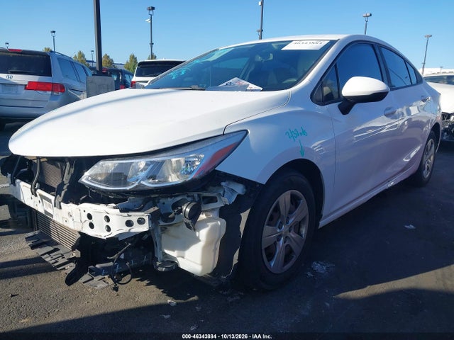46343884 :رقم المزاد ، 1G1BC5SM7J7123034 vin ، 2018 Chevrolet Cruze Ls Auto مزاد بيع