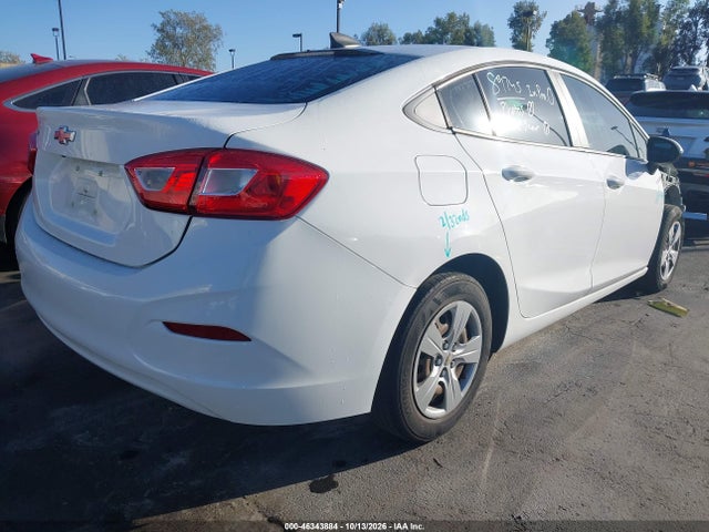 46343884 :رقم المزاد ، 1G1BC5SM7J7123034 vin ، 2018 Chevrolet Cruze Ls Auto مزاد بيع