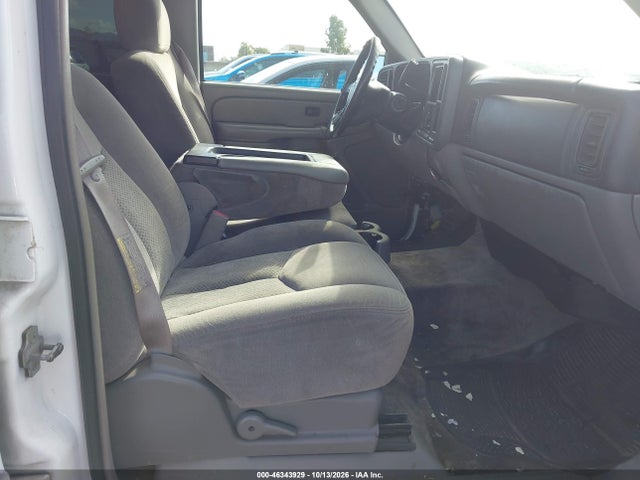 2006 Chevrolet Tahoe Ls მანქანა იყიდება აუქციონზე, vin: 1GNEC13V76R106192, აუქციონის ნომერი: 46343929