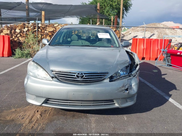 46343938 :رقم المزاد ، 4T1BE30K45U529007 vin ، 2005 Toyota Camry Le مزاد بيع