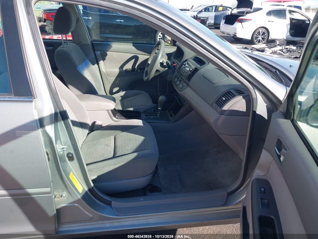 46343938 :رقم المزاد ، 4T1BE30K45U529007 vin ، 2005 Toyota Camry Le مزاد بيع