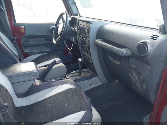 2007 Jeep Wrangler Unlimited X მანქანა იყიდება აუქციონზე, vin: 1J4GA39157L145661, აუქციონის ნომერი: 46343985