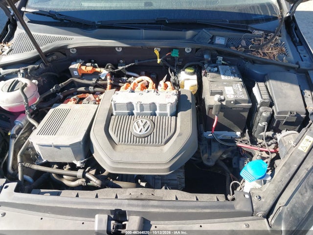 WVWKP7AU5GW916257 Volkswagen E-golf Se