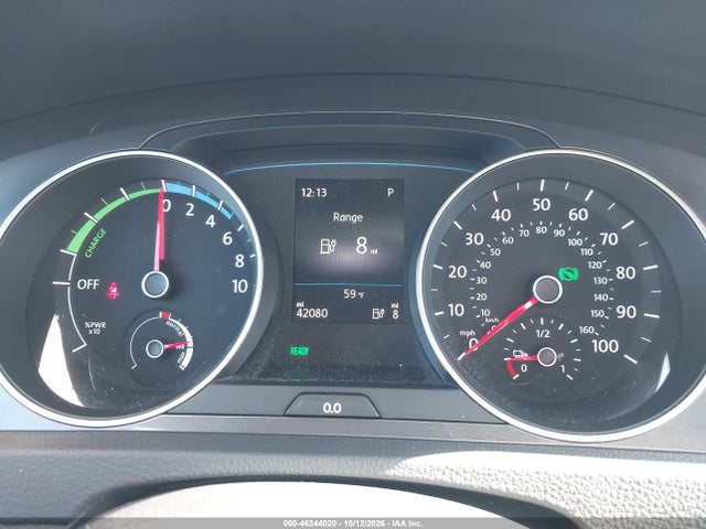 WVWKP7AU5GW916257 Volkswagen E-golf Se