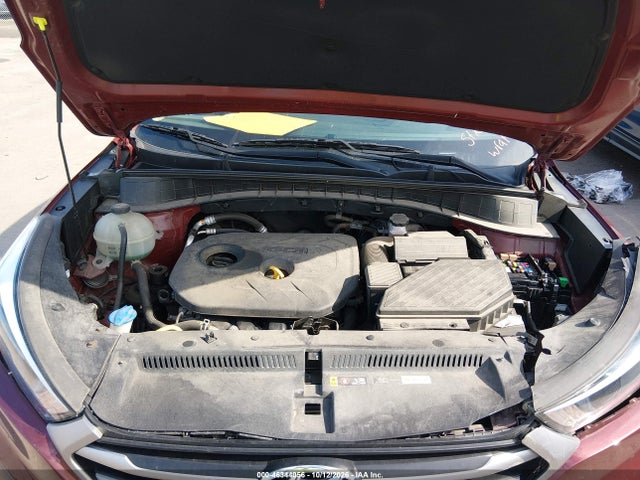 46344056 :رقم المزاد ، KM8J23A48HU262821 vin ، 2017 Hyundai Tucson Se مزاد بيع
