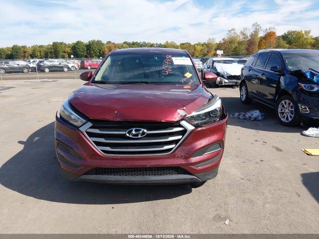 46344056 :رقم المزاد ، KM8J23A48HU262821 vin ، 2017 Hyundai Tucson Se مزاد بيع