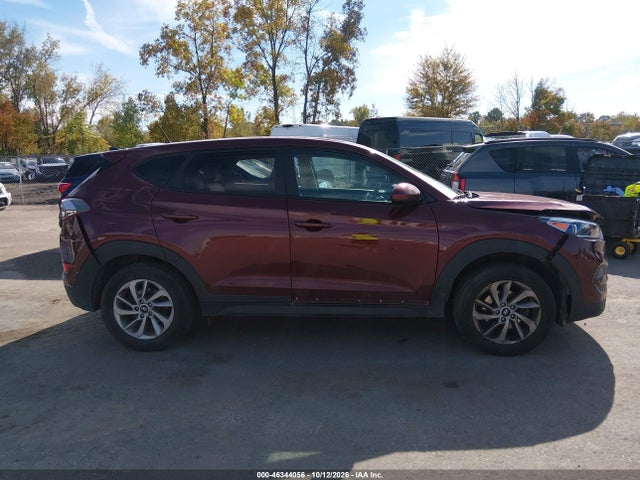 46344056 :رقم المزاد ، KM8J23A48HU262821 vin ، 2017 Hyundai Tucson Se مزاد بيع