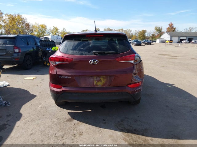 46344056 :رقم المزاد ، KM8J23A48HU262821 vin ، 2017 Hyundai Tucson Se مزاد بيع