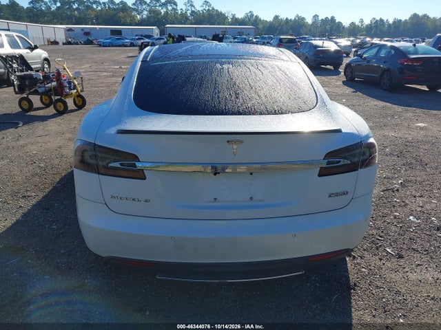 Продаж на аукціоні авто 2015 Tesla Model S 85d/p85d, vin: 5YJSA1E40FF114128, номер лоту: 46344076