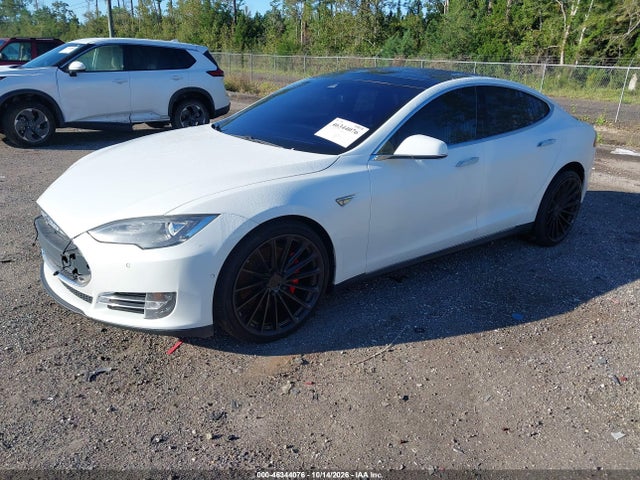 Продаж на аукціоні авто 2015 Tesla Model S 85d/p85d, vin: 5YJSA1E40FF114128, номер лоту: 46344076
