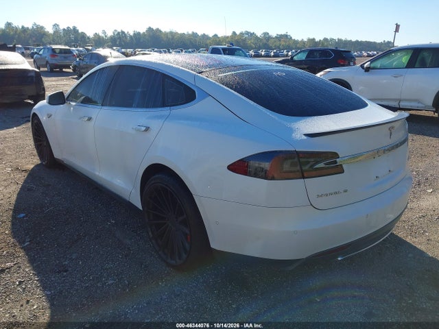 Продаж на аукціоні авто 2015 Tesla Model S 85d/p85d, vin: 5YJSA1E40FF114128, номер лоту: 46344076