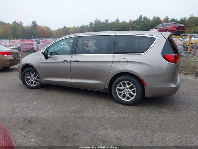 Продаж на аукціоні авто 2017 Chrysler Pacifica Touring, vin: 2C4RC1DG1HR592618, номер лоту: 46344169