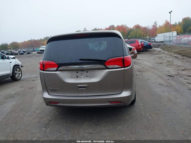 Продаж на аукціоні авто 2017 Chrysler Pacifica Touring, vin: 2C4RC1DG1HR592618, номер лоту: 46344169