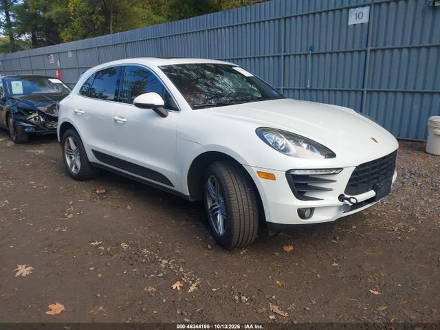 46344198 :رقم المزاد ، WP1AB2A57FLB61911 vin ، 2015 Porsche Macan S مزاد بيع