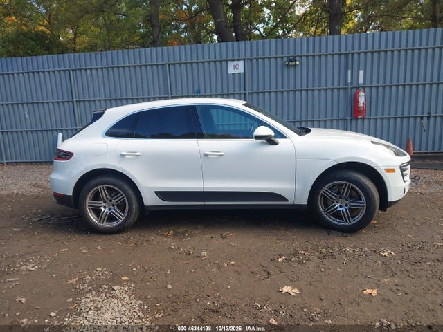 46344198 :رقم المزاد ، WP1AB2A57FLB61911 vin ، 2015 Porsche Macan S مزاد بيع