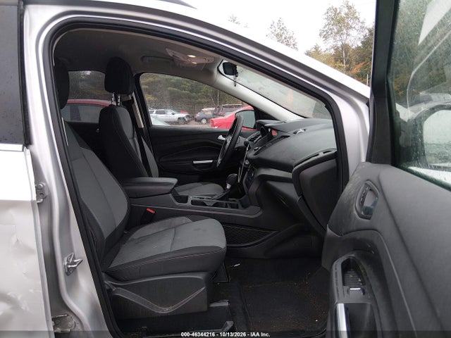 46344216 :رقم المزاد ، 1FMCU9GD5HUC41793 vin ، 2017 Ford Escape Se مزاد بيع