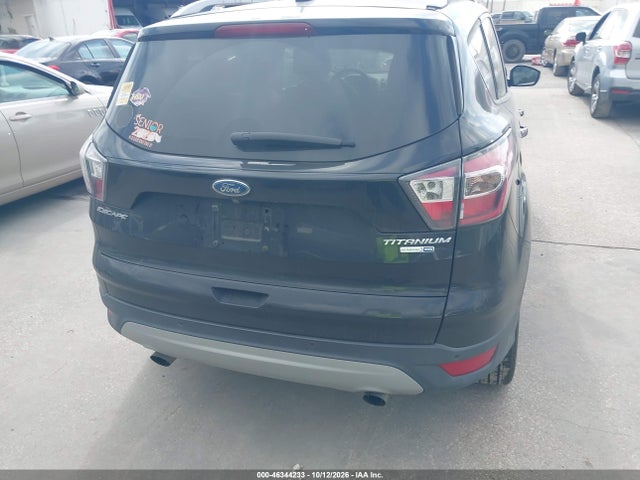 46344233 :رقم المزاد ، 1FMCU9JD2HUA00248 vin ، 2017 Ford Escape Titanium مزاد بيع