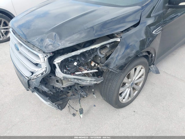 46344233 :رقم المزاد ، 1FMCU9JD2HUA00248 vin ، 2017 Ford Escape Titanium مزاد بيع