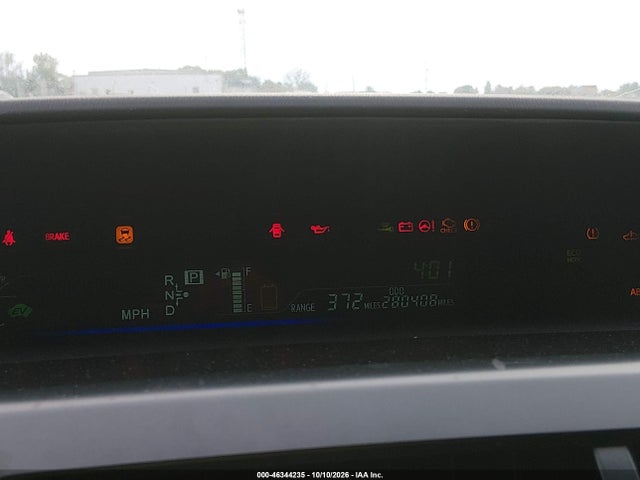 JTDZN3EU6HJ056861 Toyota Prius V Two