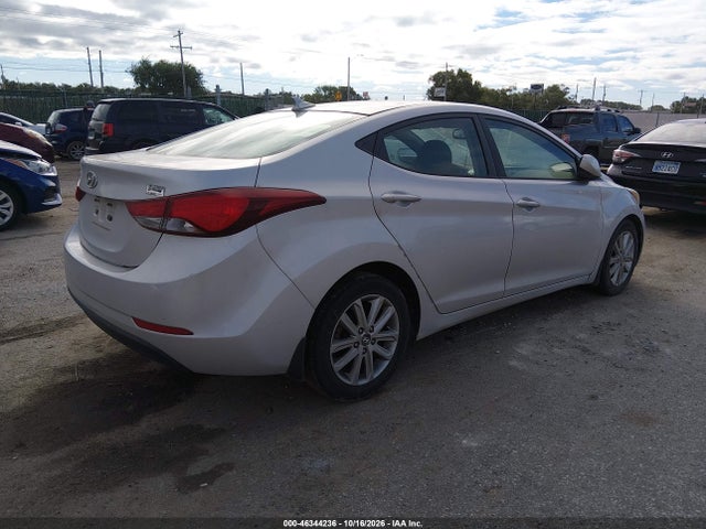 5NPDH4AE7FH596845 Hyundai ELANTRA SE