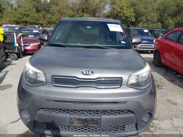2017 Kia Soul მანქანა იყიდება აუქციონზე, vin: KNDJN2A2XH7467804, აუქციონის ნომერი: 46344301