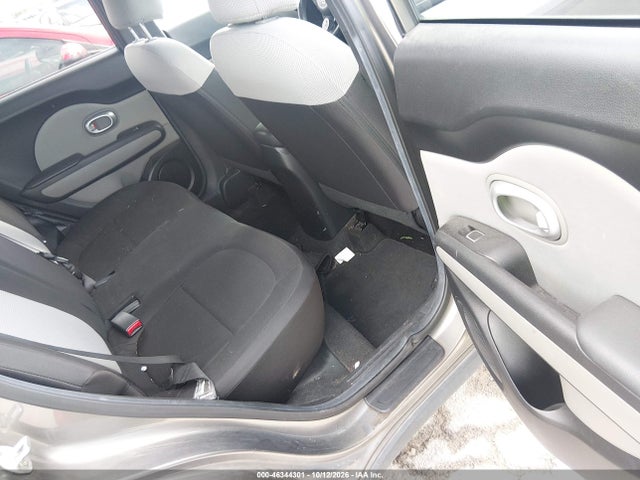 2017 Kia Soul მანქანა იყიდება აუქციონზე, vin: KNDJN2A2XH7467804, აუქციონის ნომერი: 46344301