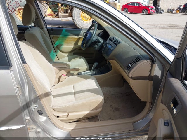 46344388 :رقم المزاد ، 2HGES16594H512383 vin ، 2004 Honda Civic Lx مزاد بيع